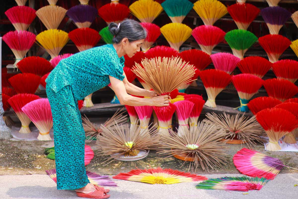 Thuy Xuan Incense Making Village hue vietnam